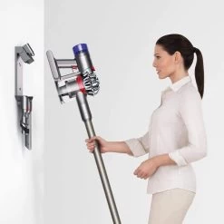 Dyson V7 Advanced Cordless Vacuum Cleaner | Silver 19 Dyson V7 Advanced Cordless Vacuum Cleaner | Silver -Dyson Sale 51qW2R0KCL. AC SL1000