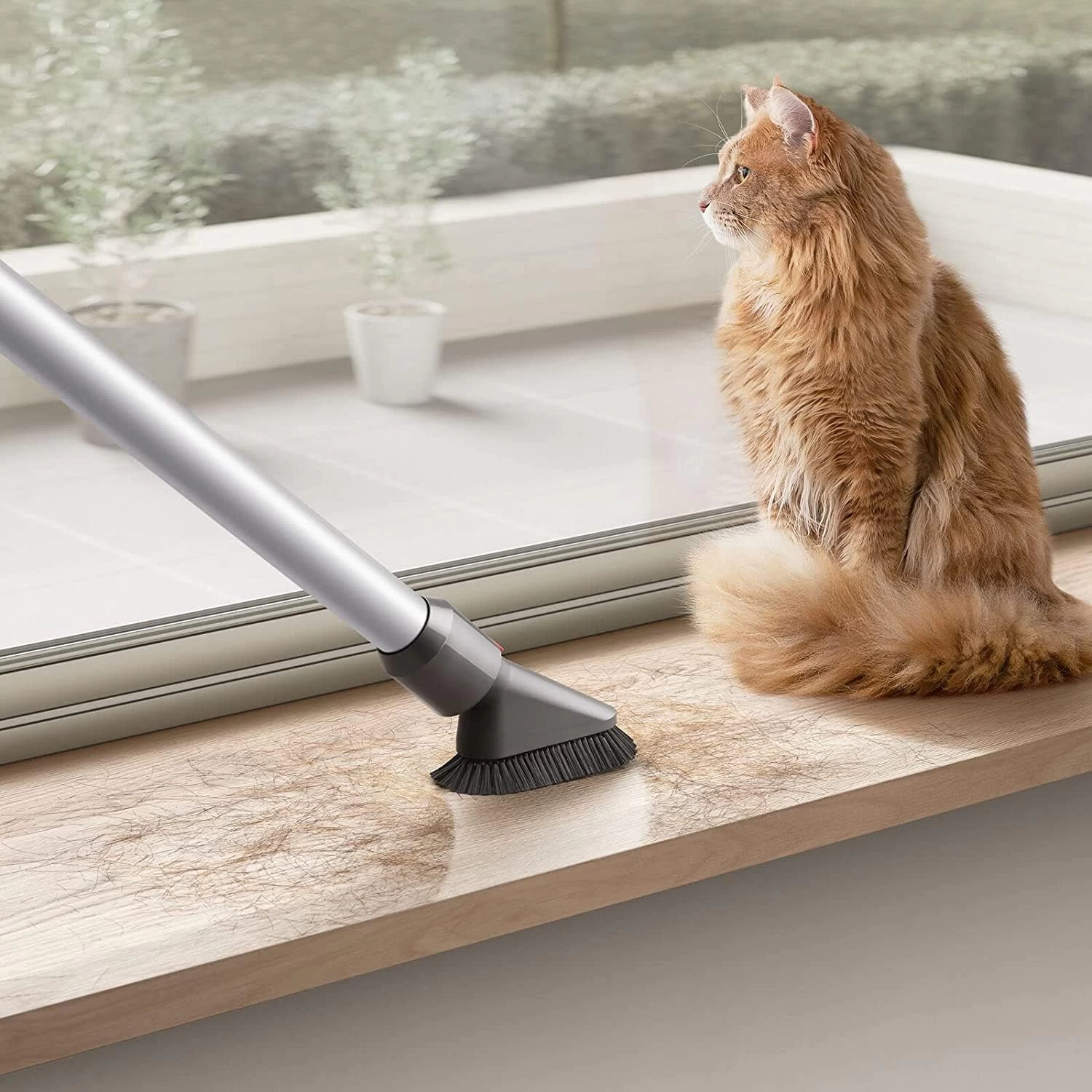 Dyson V7 Advanced Cordless Vacuum Cleaner | Silver 9 Dyson V7 Advanced Cordless Vacuum Cleaner | Silver - Image 7